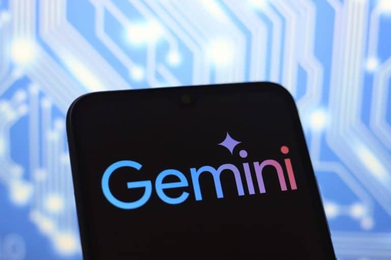 Google's Gemini Live Assistant AI That Can Finally