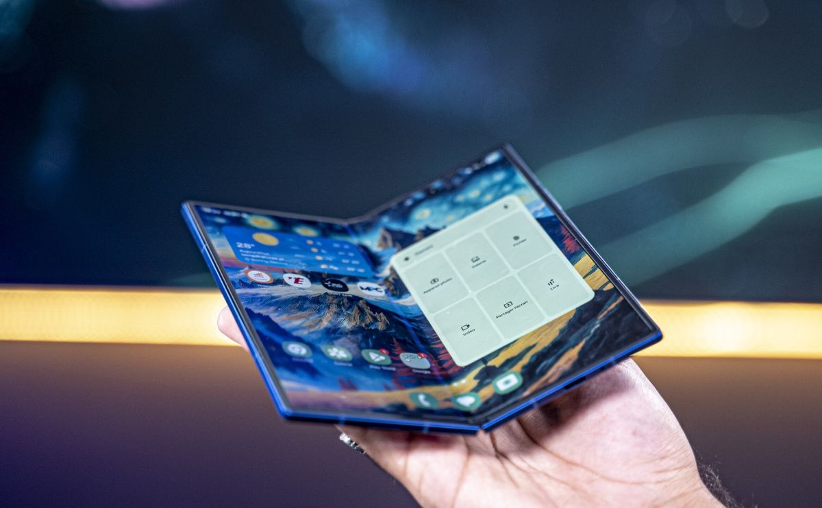 Another Galaxy Z Fold Coming Next Year Here’s What Samsung Has Been Preparing for Years!