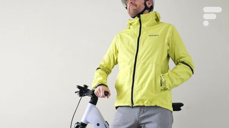On a testé la veste vélo imperméable Gorewear Lupra 2.0 : elle brave la pluie sans broncher