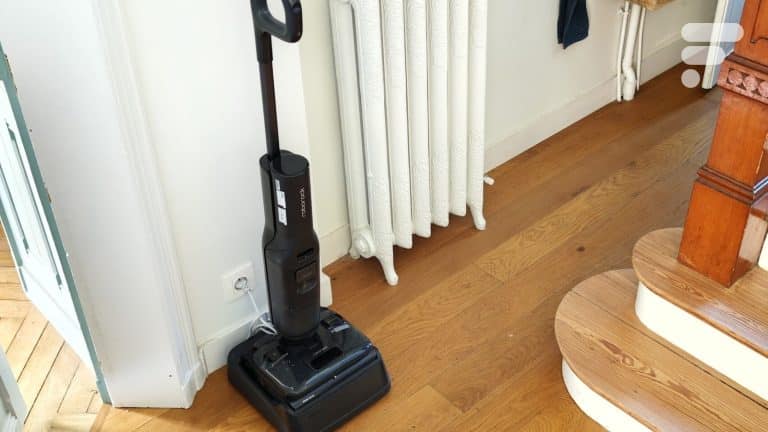 Test du Roborock F25 Ace Pro : j’ai pulvérisé de la mousse sur mon carrelage