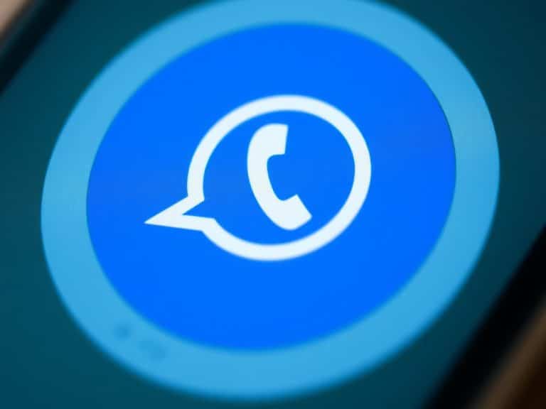 Rond bleu sur WhatsApp : à quoi sert-il et peut-on le désactiver ?