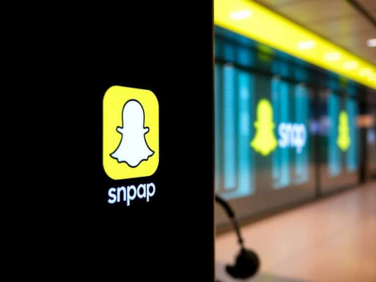Snap Uses AI to Justify 1000 Job Cuts: Here’s What You Need to Know!