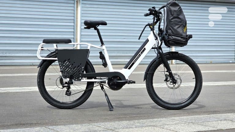 Test Nakamura Crosscity+ : la meilleure affaire du moment pour transporter vos enfants à vélo cargo électrique ?