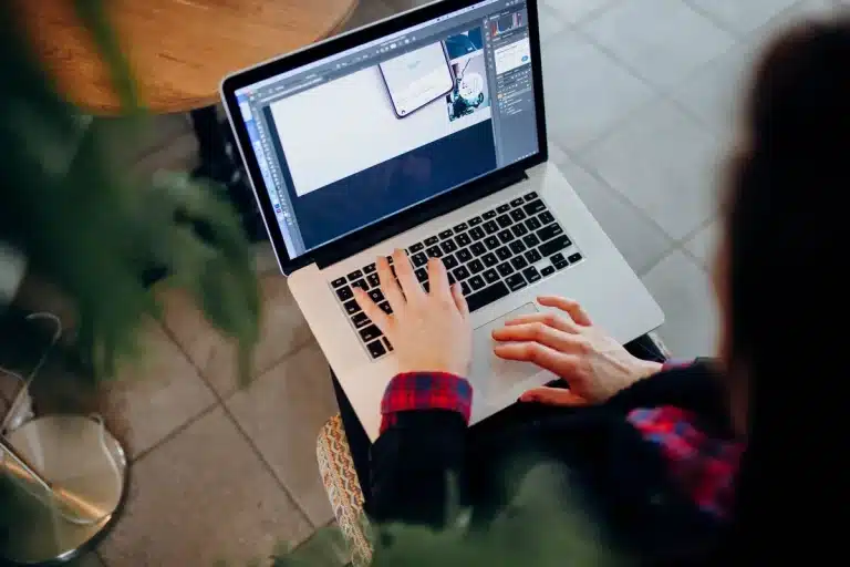 Photoshop Unveils New Workspace for Prompt-Based Editing: Revolutionize Your Retouching!