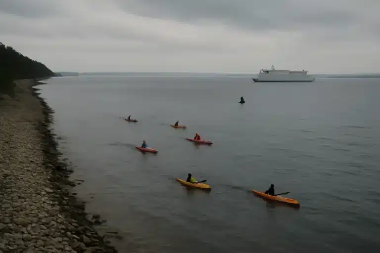 Apple Maps Controversy: Lake Ontario Renamed to Lake America in the US
