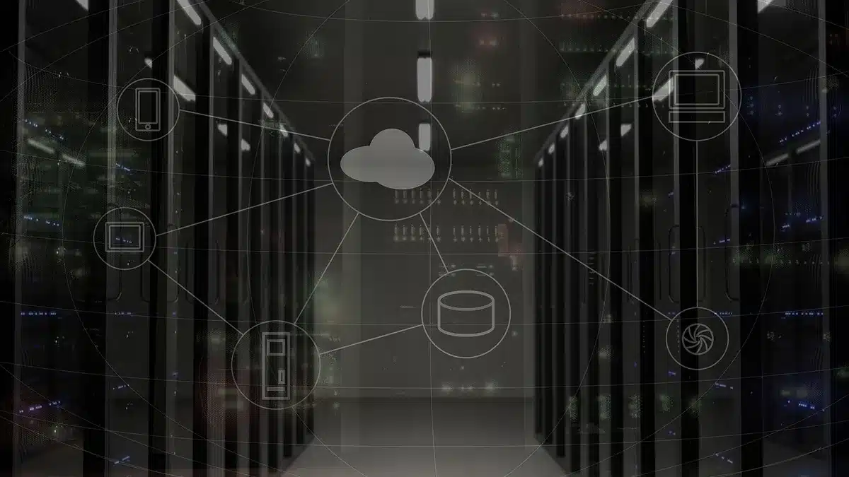 Comparaison de performances entre serveurs cloud